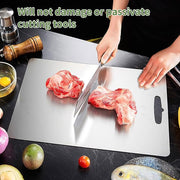TRENSI™ Titanium Cutting Board - لوح تقطيع التيتانيوم